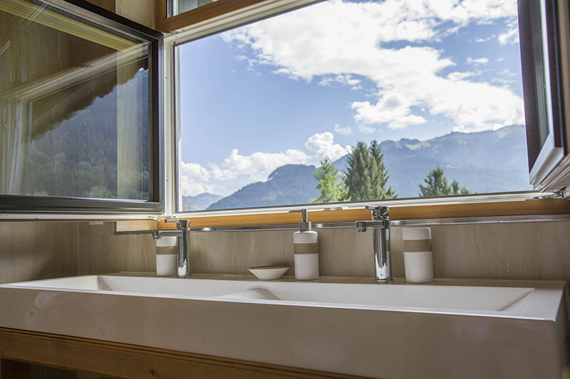 Chalet Zimmermann Badezimmer, Hotel Kitzbühel